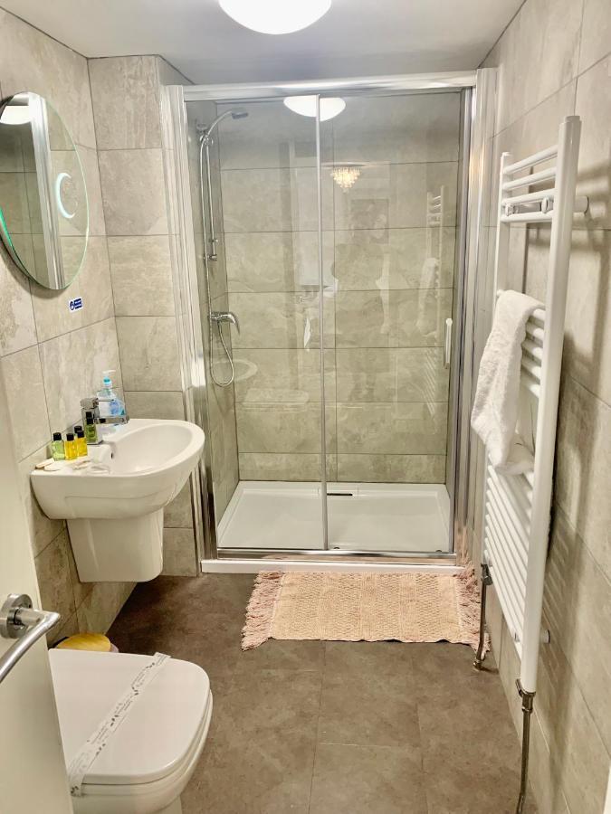 Jasmine House Bed & Breakfast Lutterworth Bagian luar foto