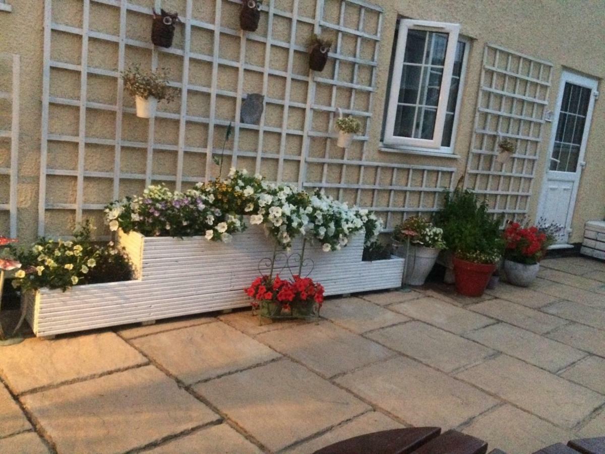 Jasmine House Bed & Breakfast Lutterworth Bagian luar foto